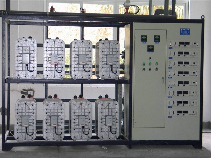16T/H���纯水设�? /></div>
                <div   id=