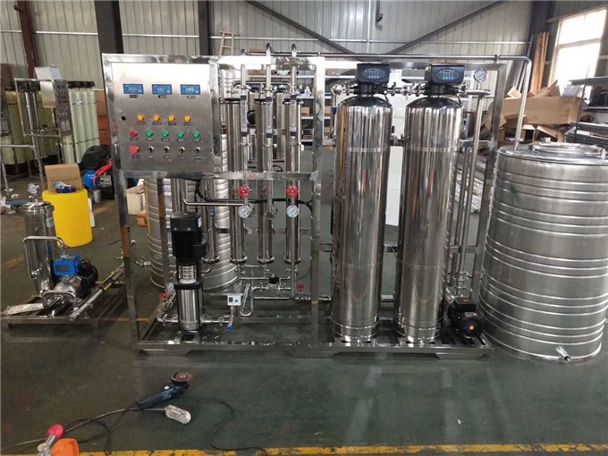 佳禾医药-500L�U�化水设�? /></div>
                <div   id=