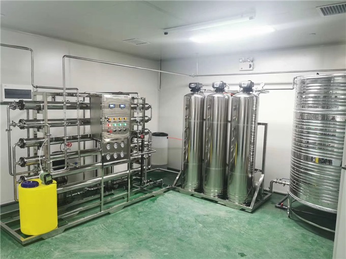 楚天�U�技-2吨纯化水讑֤�