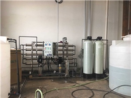 长沙鑫本助剂-1T/H工业�U�水讑֤�